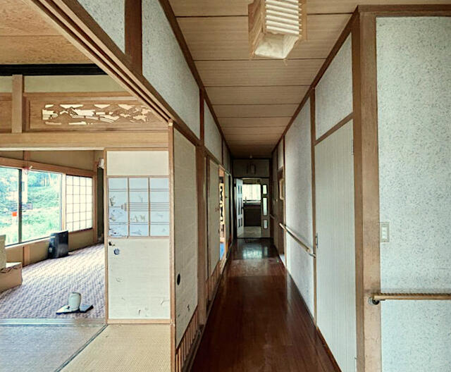 リビング以外の居室／廊下