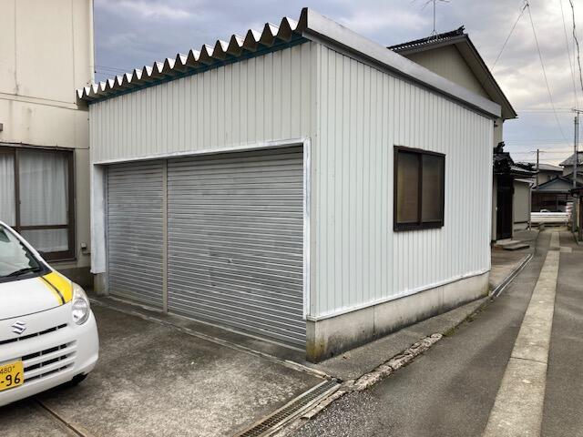 現地（駐車場）／車庫／撮影日2025-04-24