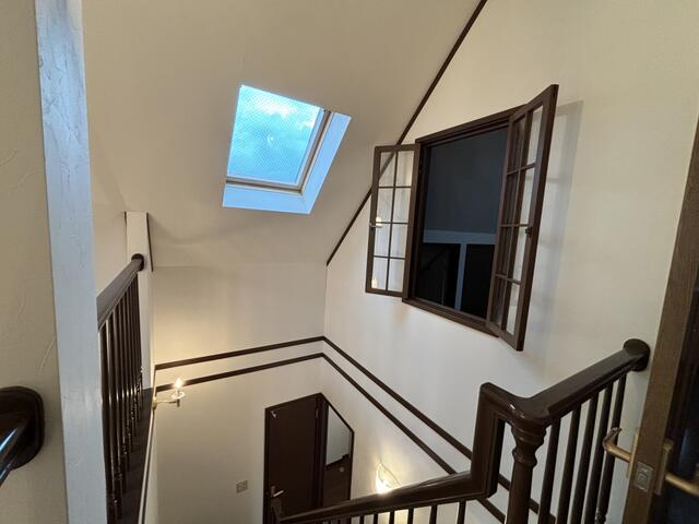 リビング以外の居室／２階ホールからみた画／撮影日2025-06-26