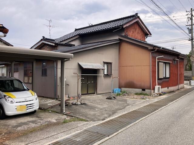 detached 富山県滑川市加島町