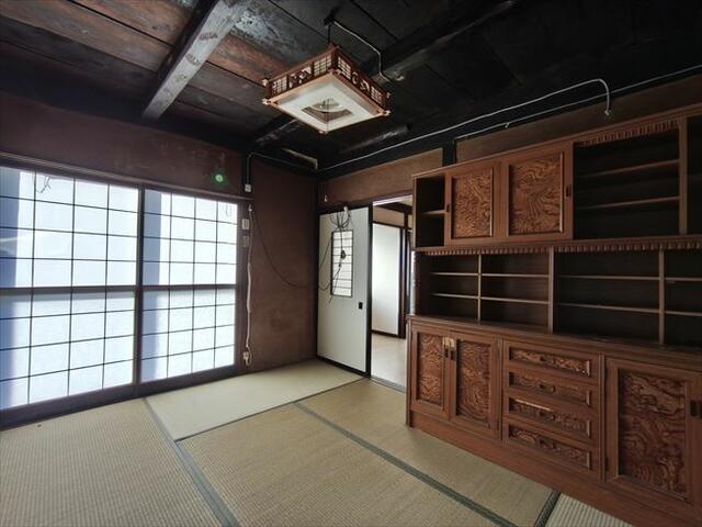 detached 富山県射水市本江針山