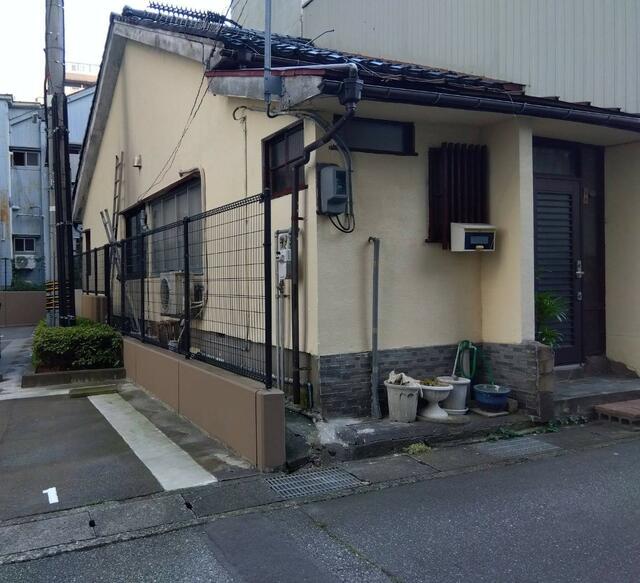 detached 富山県富山市中央通り２丁目 地図を見る