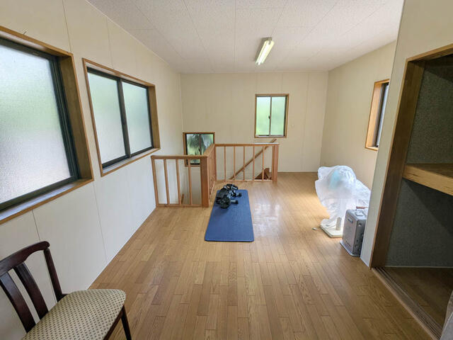 detached 富山県小矢部市中央町 地図を見る