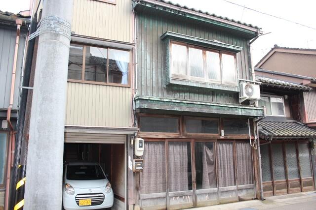 detached 富山県高岡市川原本町