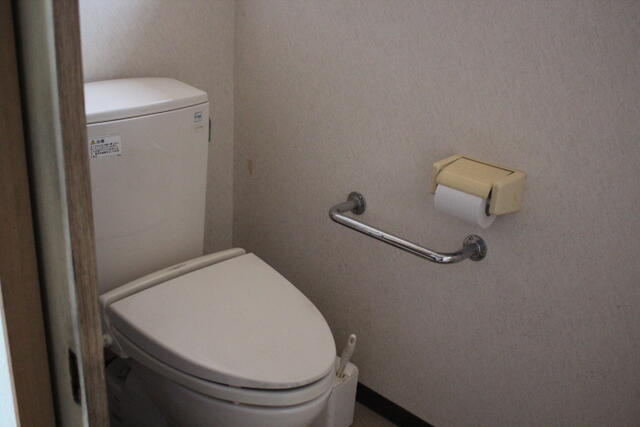 detached 富山県高岡市泉町 地図を見る