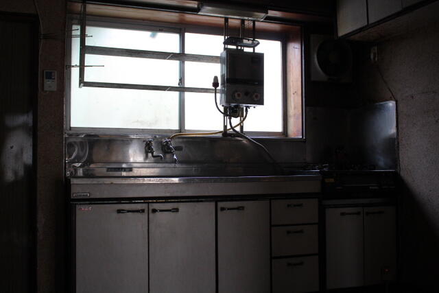 detached 富山県高岡市泉町 地図を見る