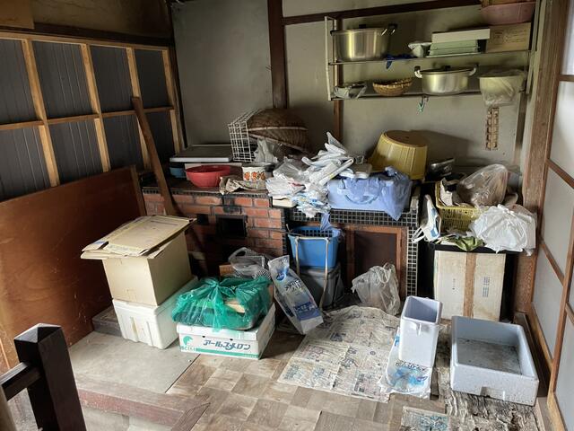 detached 富山県下新川郡入善町野中 地図を見る