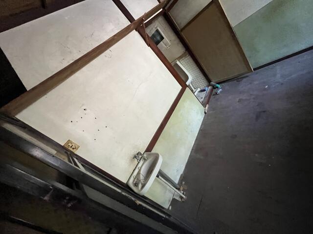 detached 富山県射水市二の丸町 地図を見る