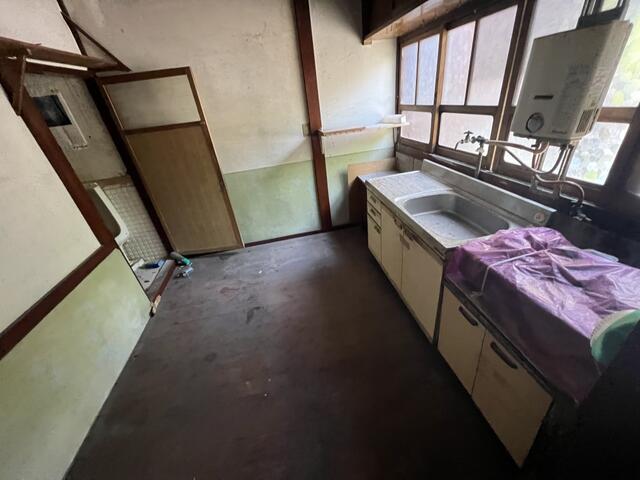 detached 富山県射水市二の丸町 地図を見る