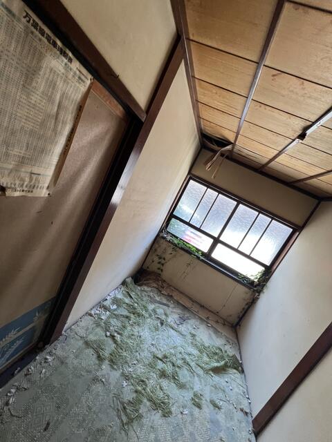 detached 富山県射水市二の丸町 地図を見る