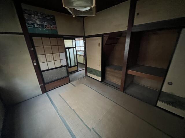 detached 富山県射水市二の丸町 地図を見る