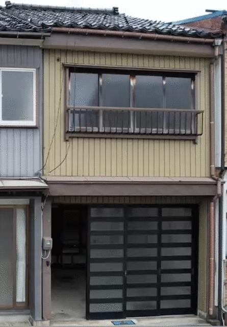 detached 富山県射水市立町 地図を見る