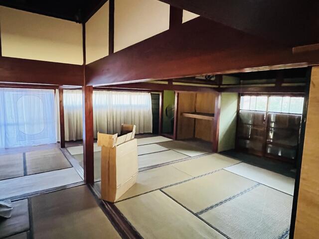 detached 富山県射水市本江 地図を見る