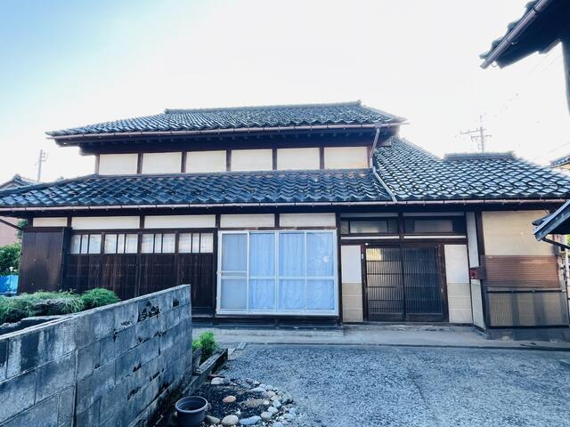 detached 富山県射水市本江 地図を見る