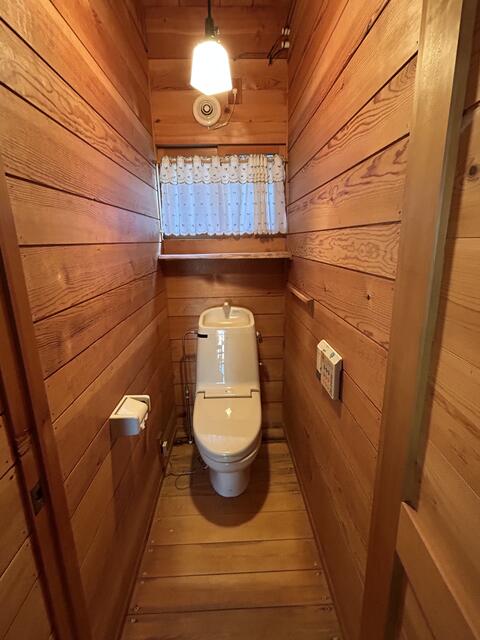 トイレ／冬でもあたたかみのあるトイレ