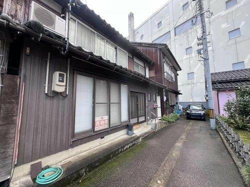 detached 富山県南砺市福野 地図を見る