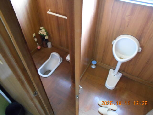 トイレ／撮影日2025-10-11
