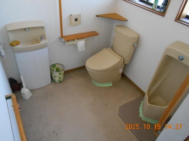 トイレ／撮影日2025-10-15