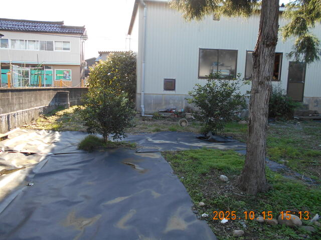 庭／撮影日2025-10-15