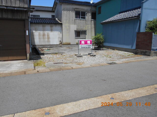 detached 富山県黒部市生地阿弥陀堂 地図を見る