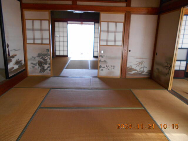 detached 富山県下新川郡入善町椚山 地図を見る