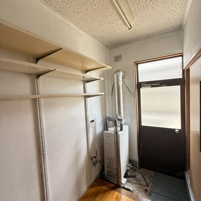 detached 富山県小矢部市野端 地図を見る