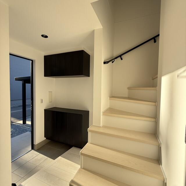 detached 富山県小矢部市芹川 地図を見る