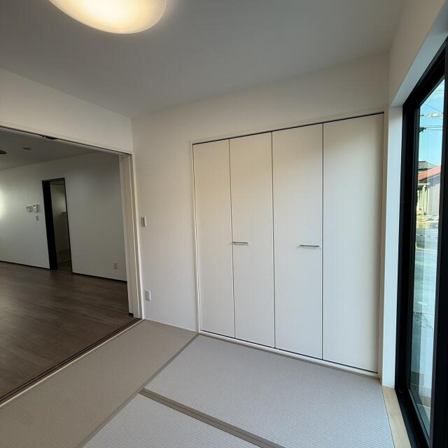 detached 富山県小矢部市埴生 地図を見る