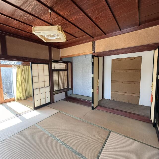 detached 富山県小矢部市西中
