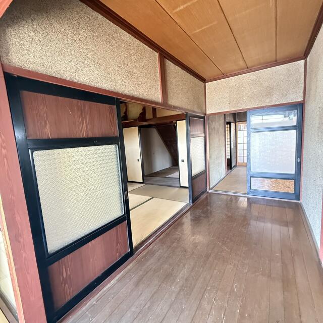 detached 富山県小矢部市西中