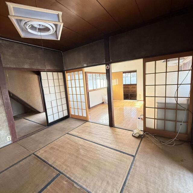 detached 富山県小矢部市西中
