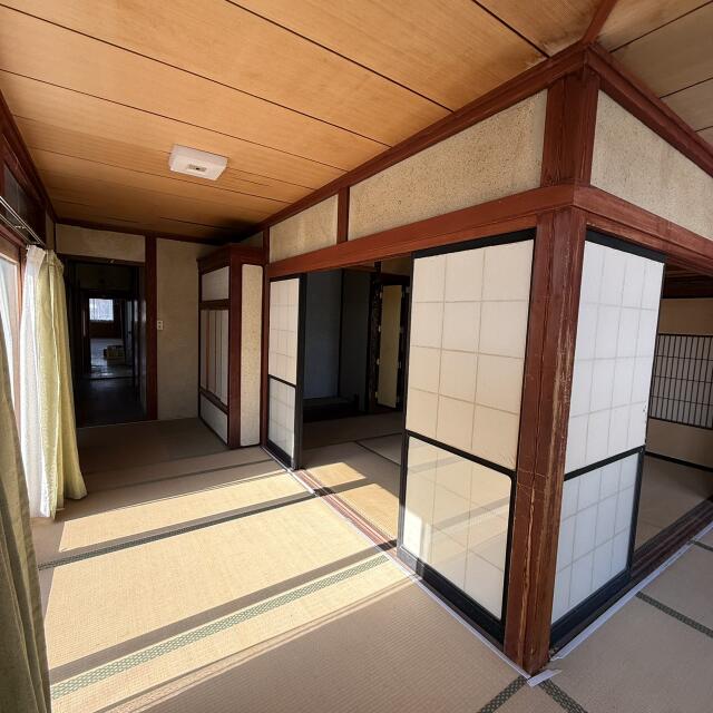 detached 富山県小矢部市西中