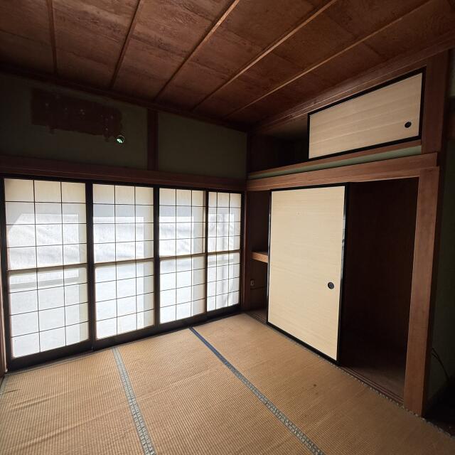 detached 富山県小矢部市西町 地図を見る