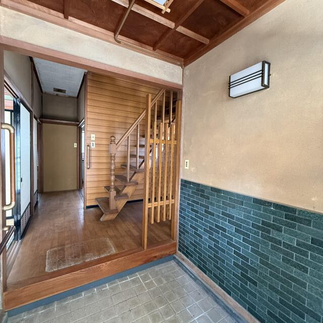 detached 富山県小矢部市西町 地図を見る