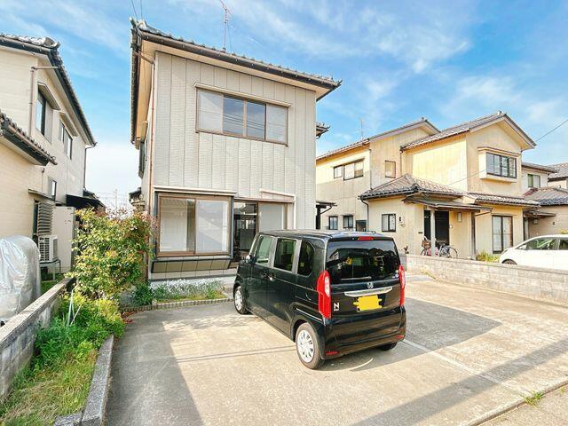 detached 富山県砺波市秋元 地図を見る