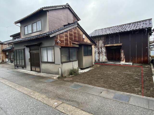 detached 富山県高岡市清水町２丁目 地図を見る