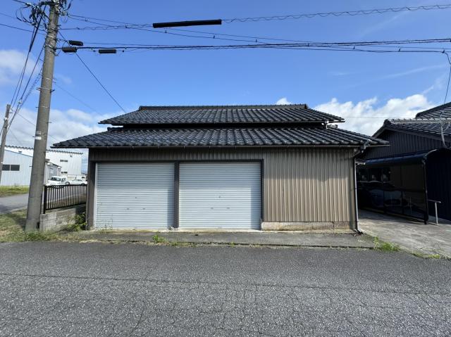 detached 石川県小松市月津町 地図を見る