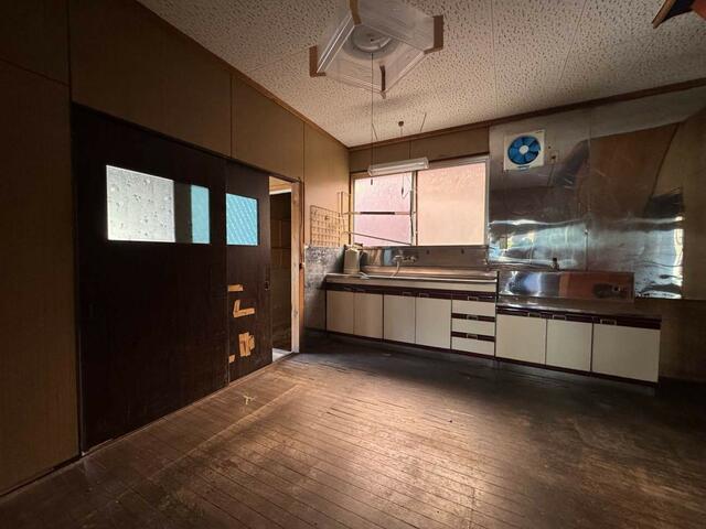 detached 石川県白山市鶴来朝日町 地図を見る