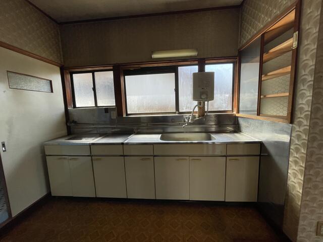 detached 石川県羽咋郡志賀町高浜町 地図を見る