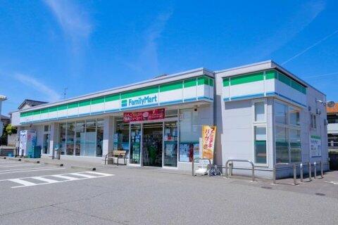 ファミリーマート内灘鶴ヶ丘店 (1,371m)