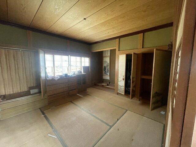 リビング以外の居室／和室です