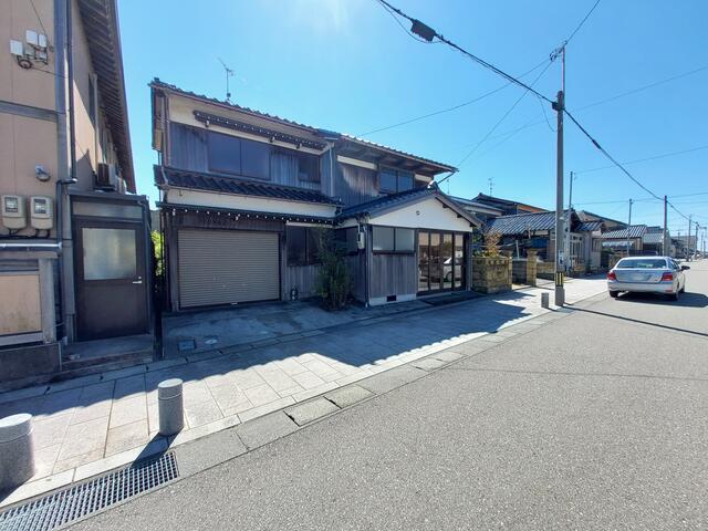 detached 石川県白山市美川浜町 地図を見る