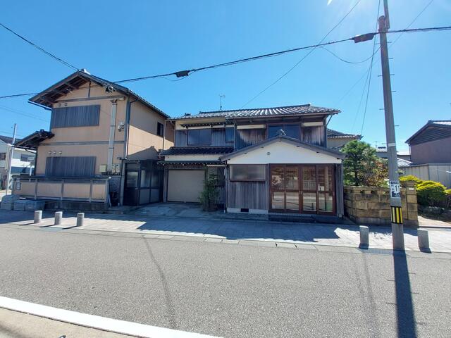 detached 石川県白山市美川浜町 地図を見る