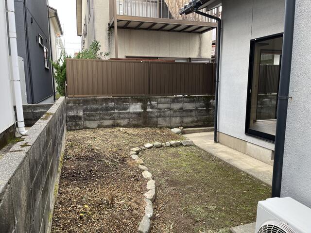 detached 石川県野々市市位川 地図を見る