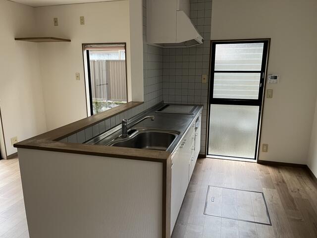 detached 石川県野々市市位川 地図を見る