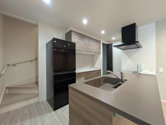 detached 石川県野々市市柳町 地図を見る