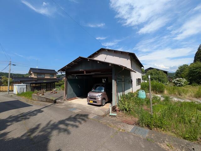 detached 石川県小松市中海町 地図を見る