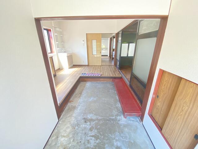 detached 石川県かほく市外日角 地図を見る