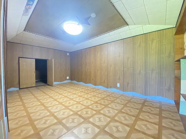 detached 石川県かほく市外日角 地図を見る