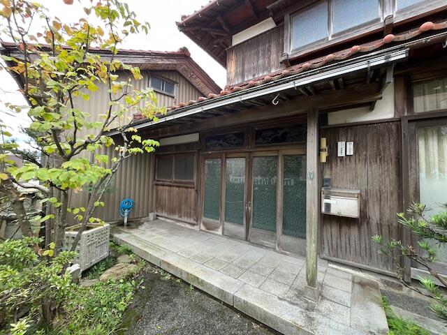 detached 石川県白山市安吉町 地図を見る